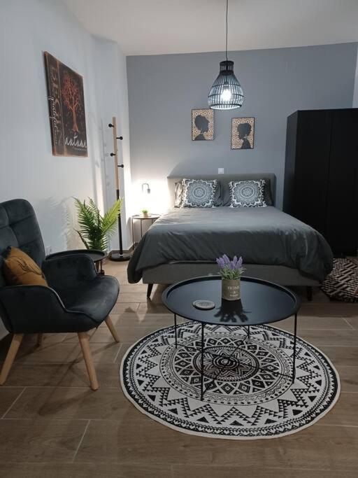 Petite Suite With Backyard. Mytilíni 외부 사진